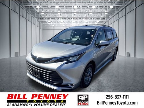 2021 Toyota Sienna XLE 7 Passenger