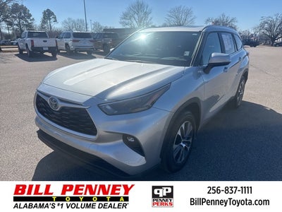 2023 Toyota Highlander Hybrid XLE