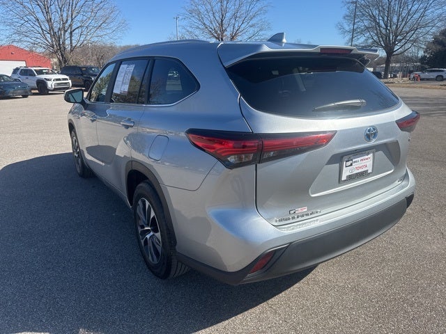 2023 Toyota Highlander Hybrid XLE