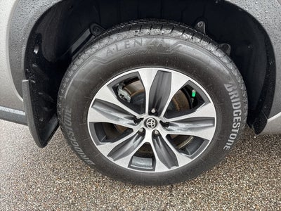 2025 Toyota Highlander Hybrid XLE