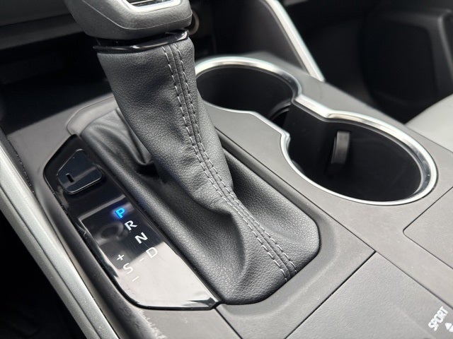 2025 Toyota Highlander Hybrid XLE