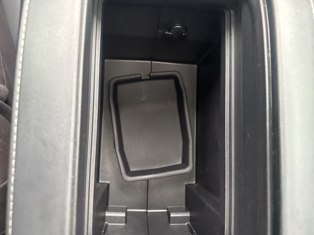 2025 Toyota Highlander Hybrid XLE