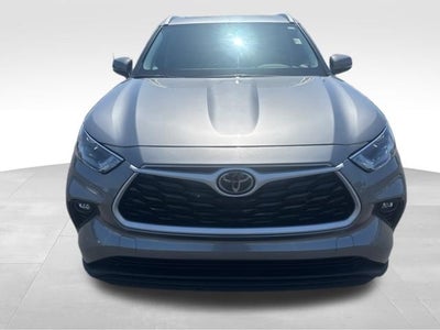 2025 Toyota Highlander XLE