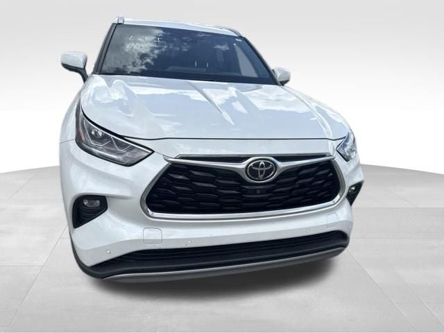 2023 Toyota Highlander Platinum