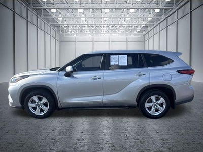 2023 Toyota Highlander LE