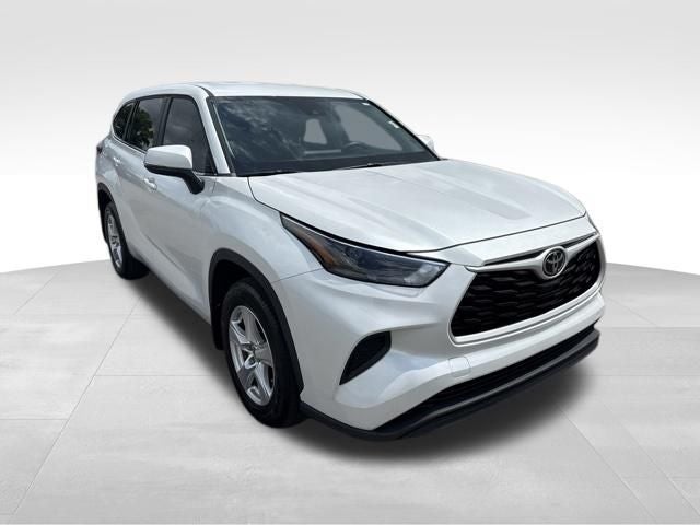 2023 Toyota Highlander L