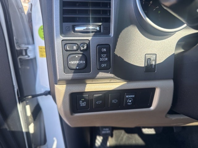 2016 Toyota Sequoia Limited