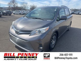 2020 Toyota Sienna XLE 8 Passenger