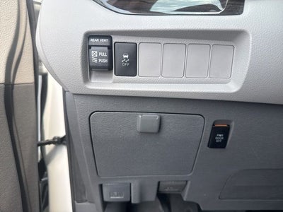 2020 Toyota Sienna Base