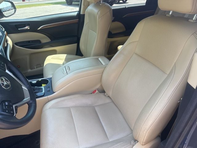2017 Toyota Highlander Limited