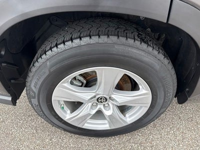 2023 Toyota Highlander Hybrid LE