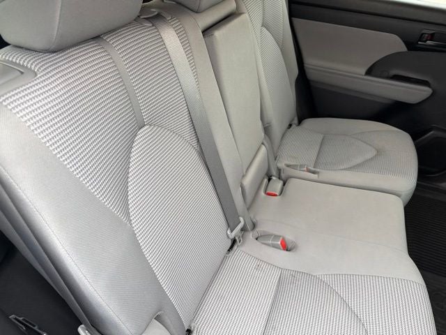 2023 Toyota Highlander Hybrid LE