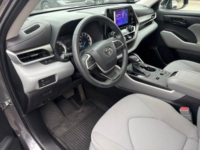 2023 Toyota Highlander Hybrid LE