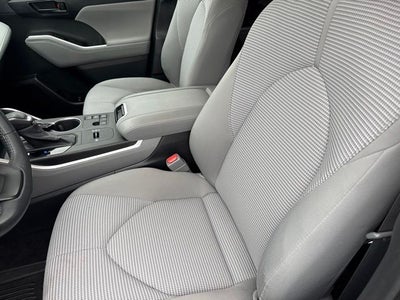 2023 Toyota Highlander Hybrid LE