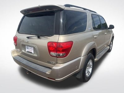 2005 Toyota Sequoia SR5