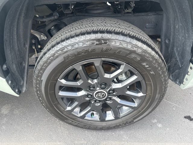 2024 Toyota Tundra Hybrid Platinum