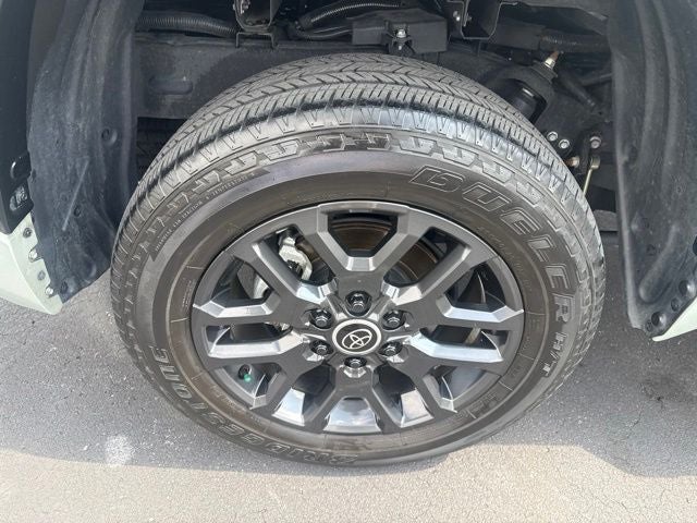 2024 Toyota Tundra Hybrid Platinum