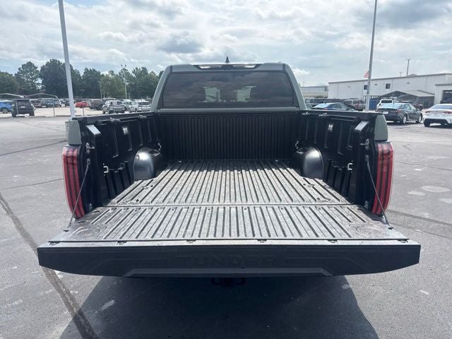 2024 Toyota Tundra Hybrid Platinum