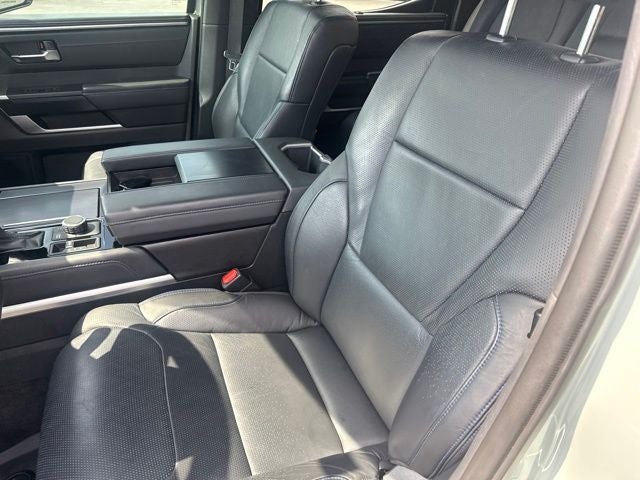 2024 Toyota Tundra Hybrid Platinum