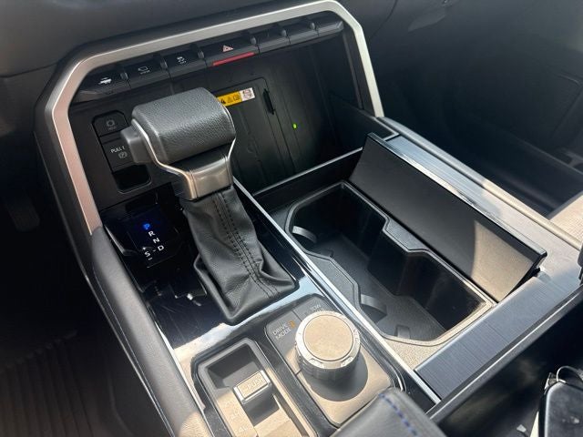 2024 Toyota Tundra Hybrid Platinum