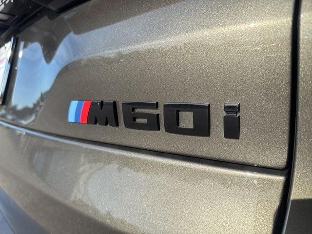 2025 BMW X5 M60i