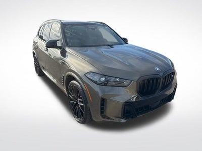 2025 BMW X5 M60i