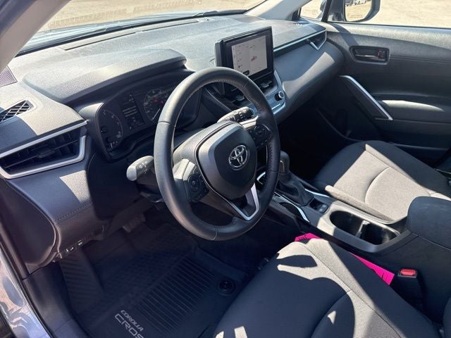 2025 Toyota Corolla Cross LE