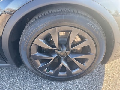 2022 Tesla Model X Base