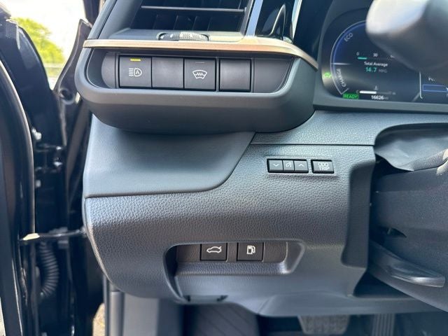 2023 Toyota Crown Limited