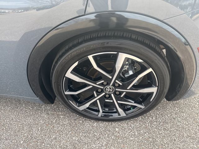 2025 Toyota Prius Plug-In Hybrid XSE Premium