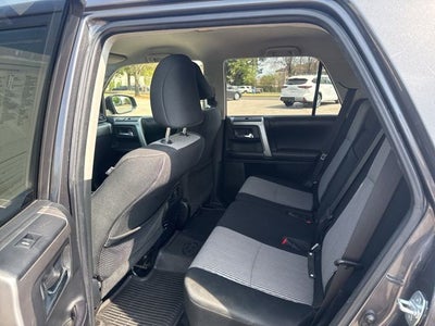 2017 Toyota 4Runner SR5