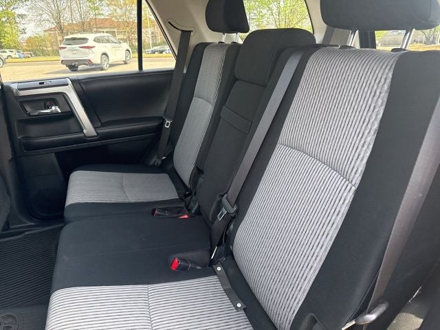 2017 Toyota 4Runner SR5