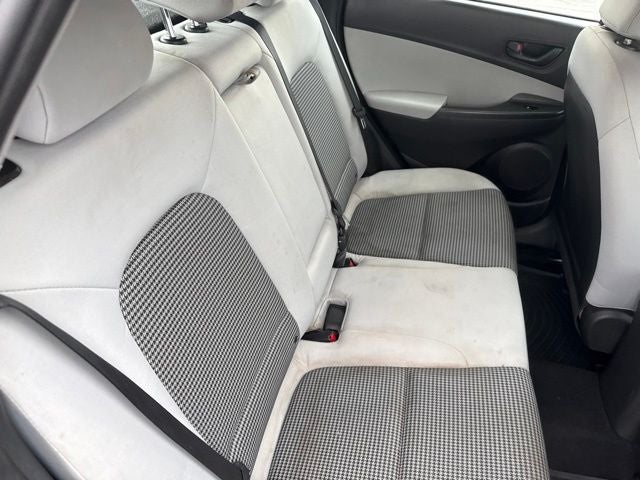 2022 Hyundai Kona SE