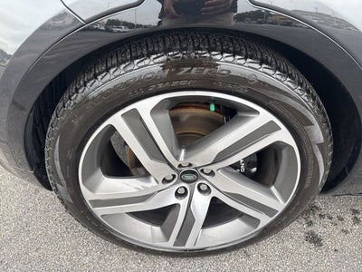 2024 Land Rover Discovery Metropolitan Edition