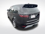 2024 Land Rover Discovery Metropolitan Edition