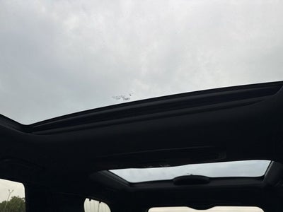 2024 Land Rover Discovery Metropolitan Edition