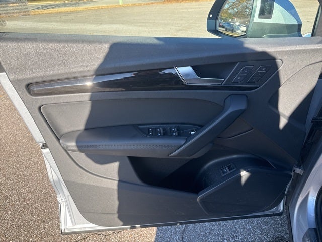 2020 Audi Q5 45 Premium Plus quattro