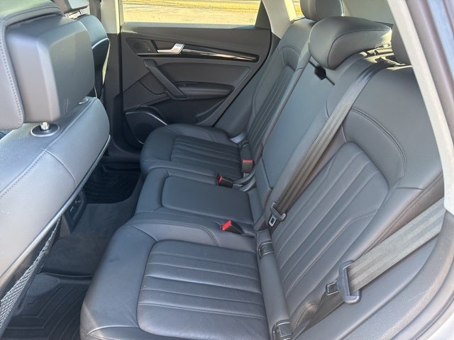 2020 Audi Q5 45 Premium Plus quattro