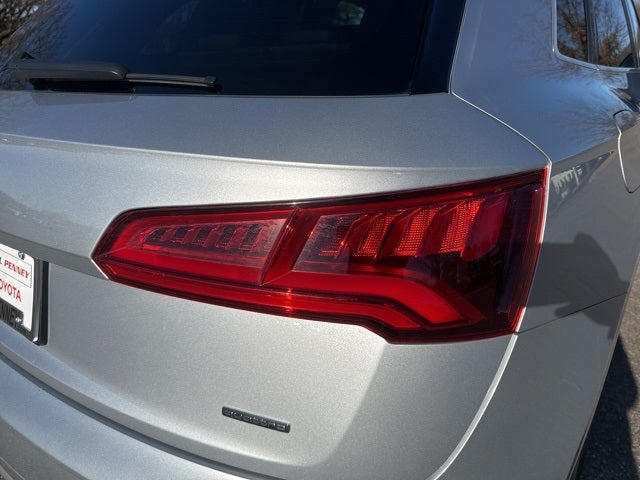 2020 Audi Q5 45 Premium Plus quattro