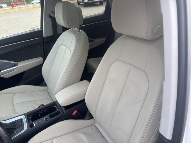 2020 Audi Q3 Premium S line quattro