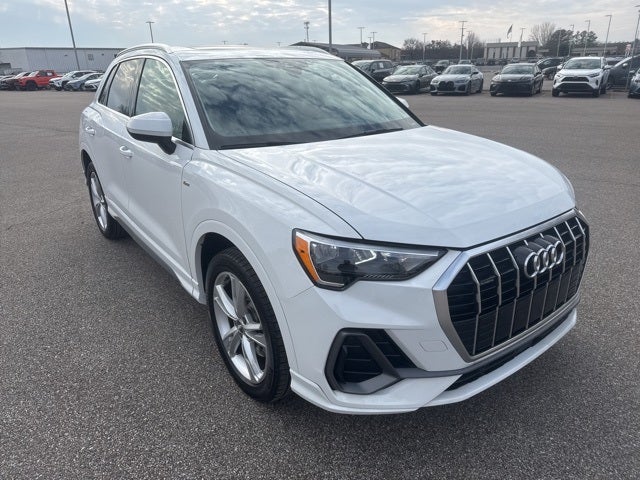 2020 Audi Q3 Premium S line quattro