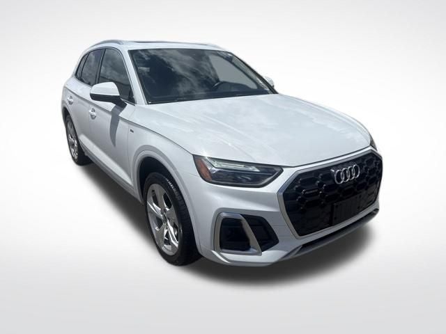 2022 Audi Q5 45 S line Premium Plus quattro