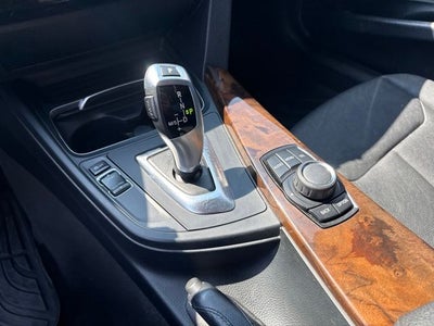 2017 BMW 3 Series 320i xDrive