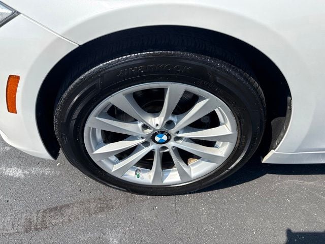 2017 BMW 3 Series 320i xDrive