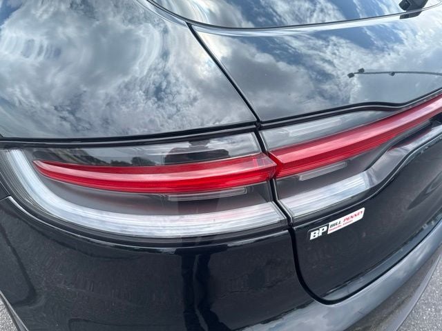 2020 Porsche Macan Base