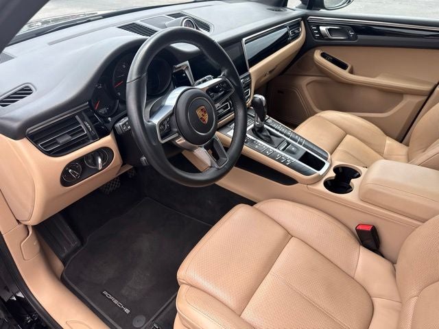 2020 Porsche Macan Base