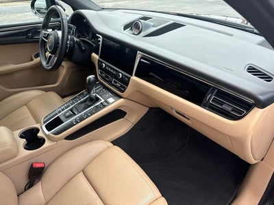 2020 Porsche Macan Base