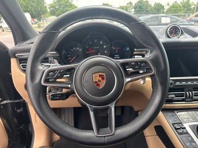 2020 Porsche Macan Base