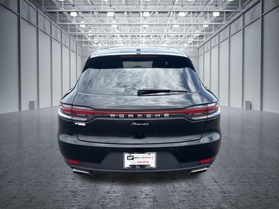 2020 Porsche Macan Base