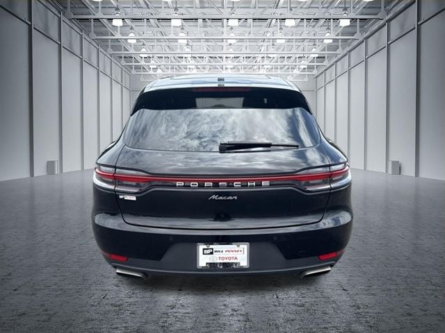 2020 Porsche Macan Base